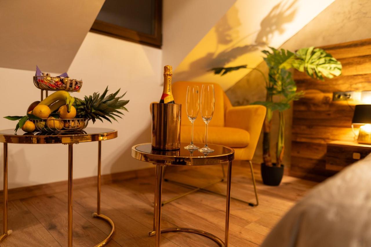 Boutique 17B Aparthotel Sibiu Exterior foto