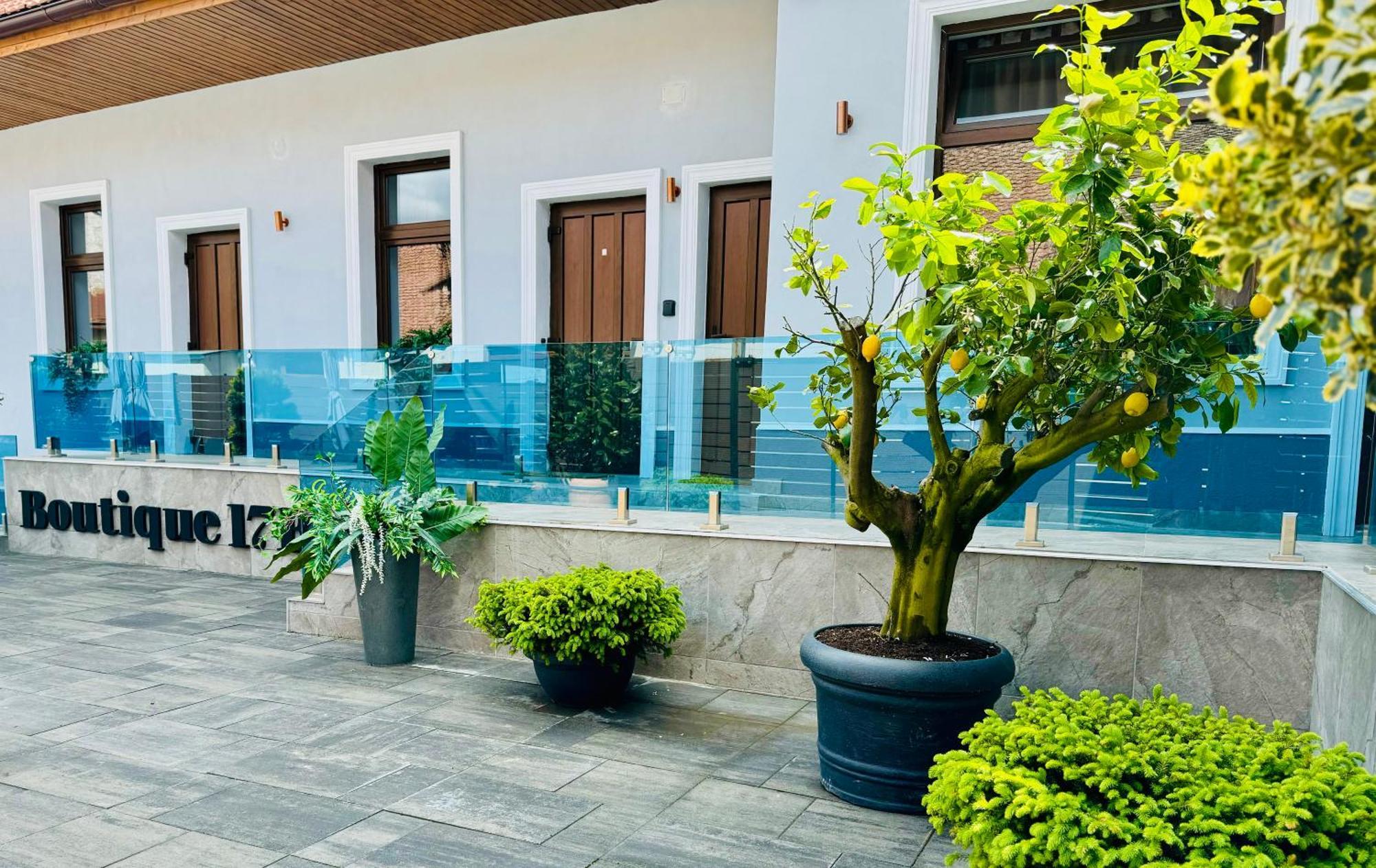 Boutique 17B Aparthotel Sibiu Exterior foto